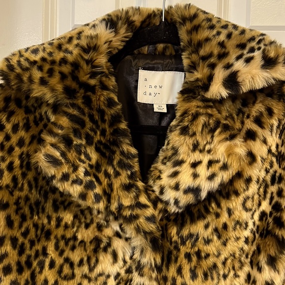 A New Day Leopard Print  Faux Fur Short Jacket - Picture 2 of 4